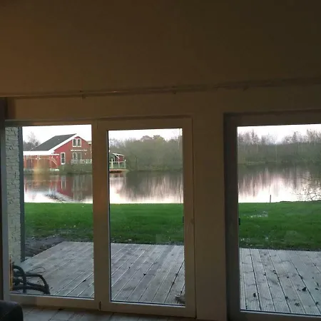 Prázdninový dům 32 Ferienhaus Am See Twist