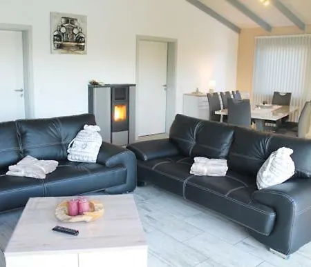 32 Ferienhaus Am See * Twist