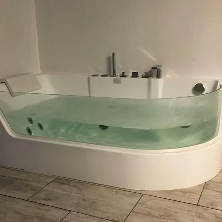 32 Ferienhaus Am See